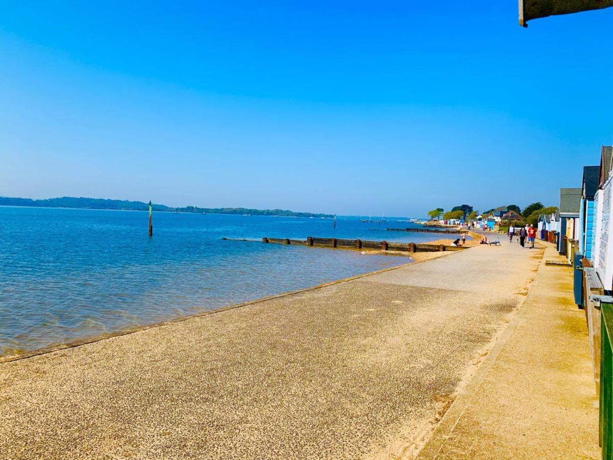 Quayside Close Holiday Apartments Poole Luaran gambar