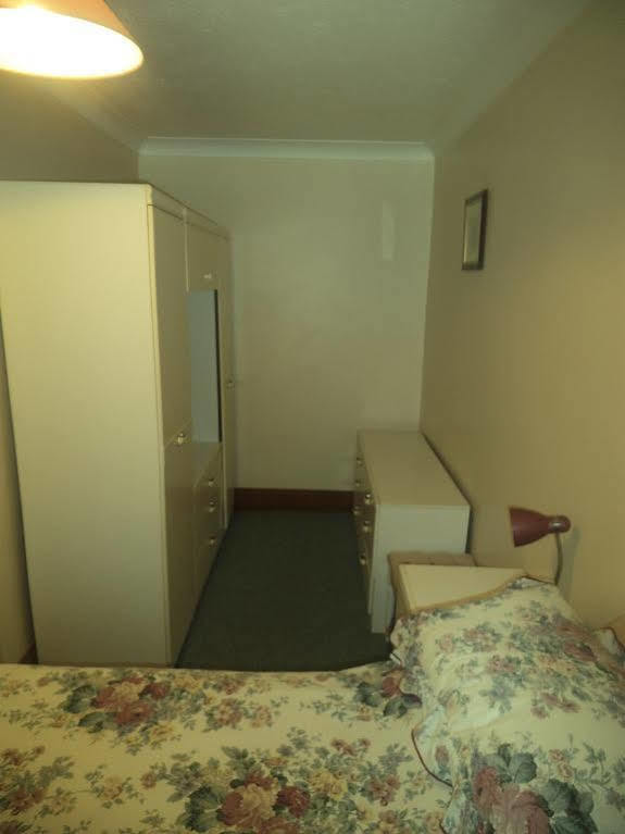 Quayside Close Holiday Apartments Poole Luaran gambar